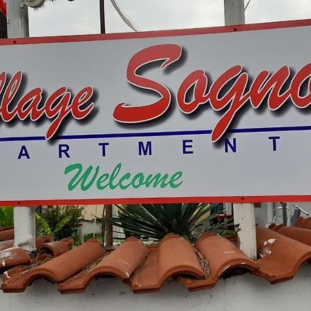 Apartamento Sogno Vacanze Massa  Exterior foto