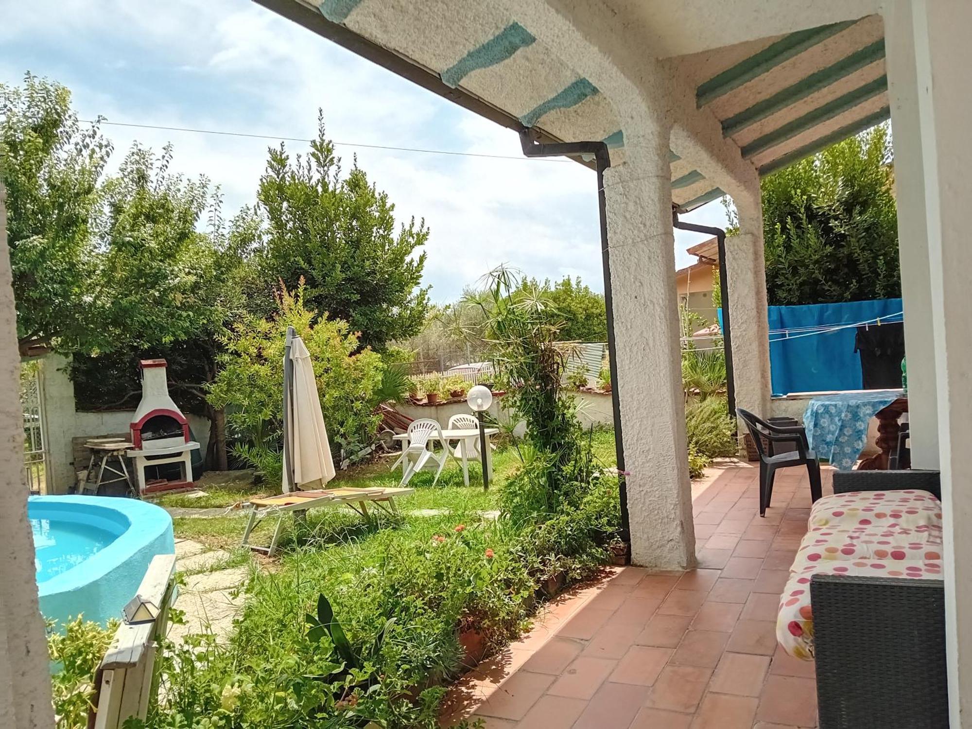 Apartamento Sogno Vacanze Massa  Exterior foto